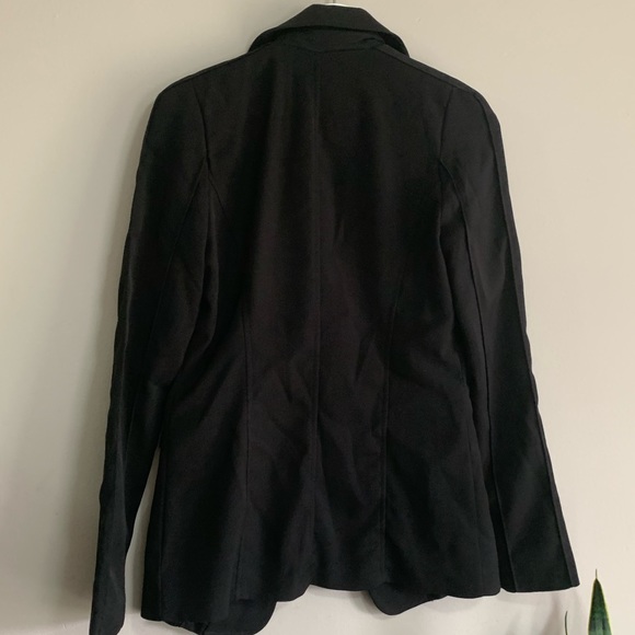 Black blazer - Picture 2 of 5